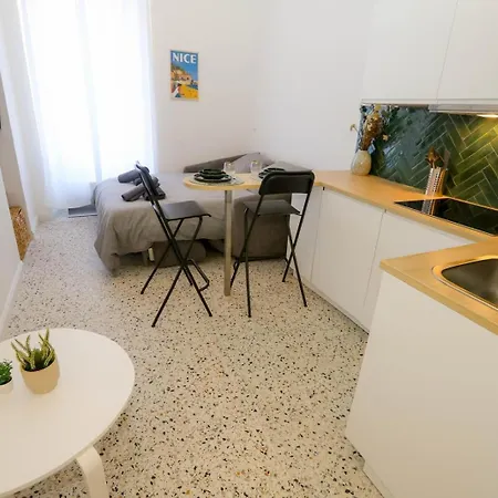 Apartamento Cosy Au Centre Du Vieux Niza